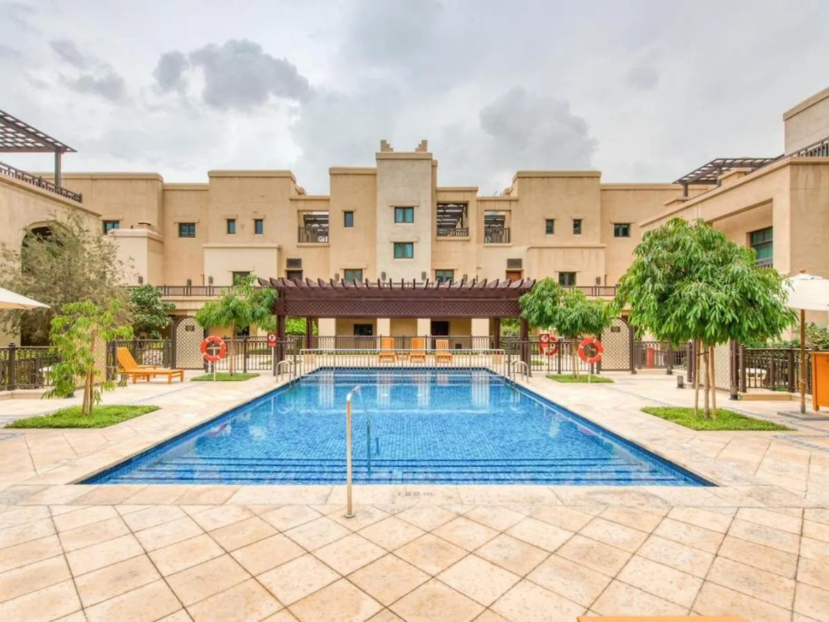 Rh- Burj Khalifa View, 1 Bedroom Apartment Near Souk Al Bahar